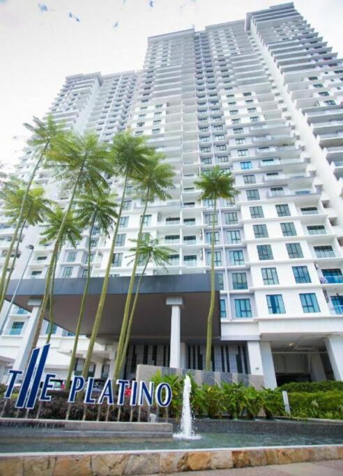 Apartment Paradigm Mall The Platino 3 Bedroom Johor Bahru